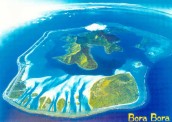 Ostrov Bora Bora z ptačí perspektivy